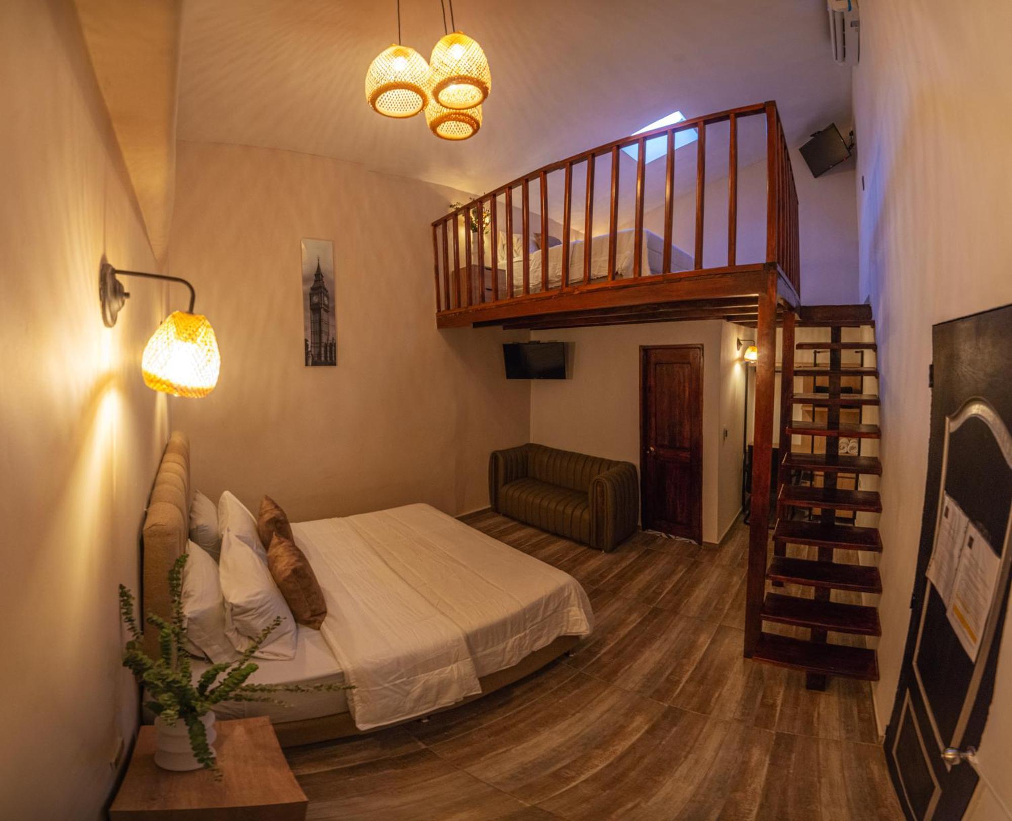 Hotel Bali At Poblado 麦德林 外观 照片