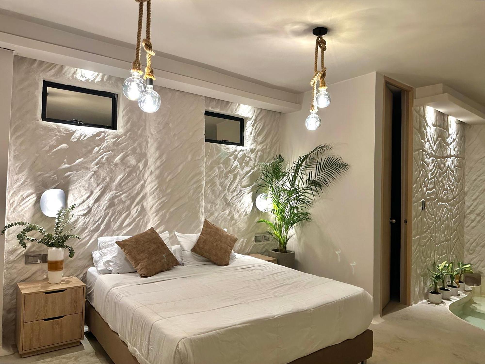 Hotel Bali At Poblado 麦德林 外观 照片
