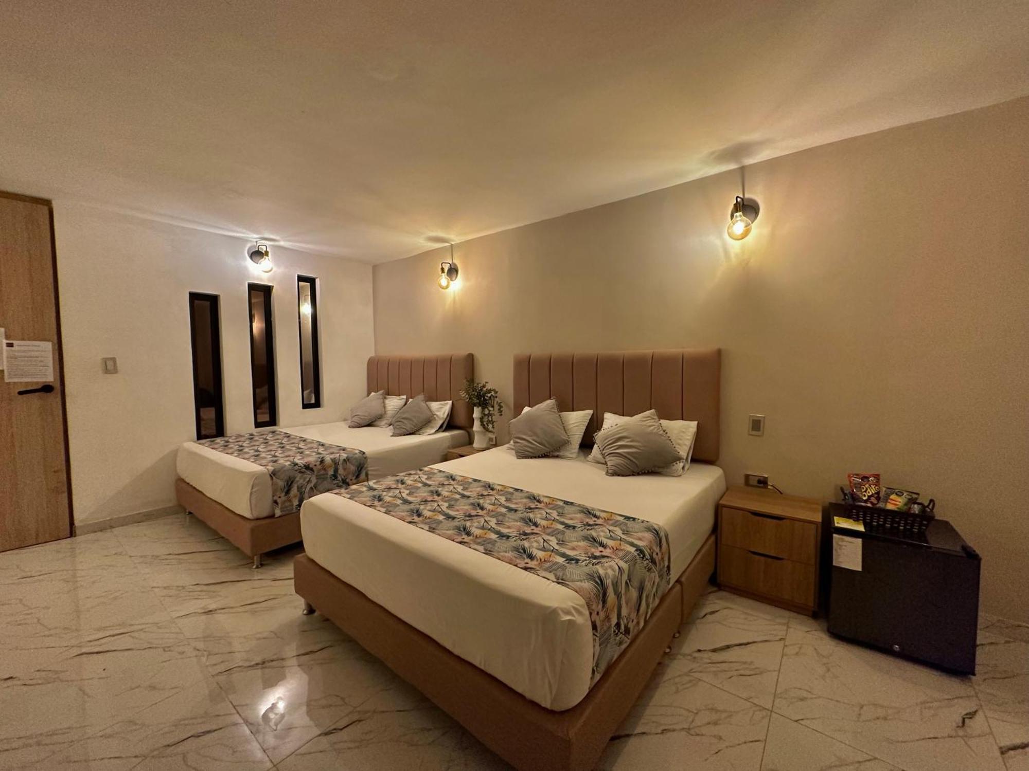 Hotel Bali At Poblado 麦德林 外观 照片