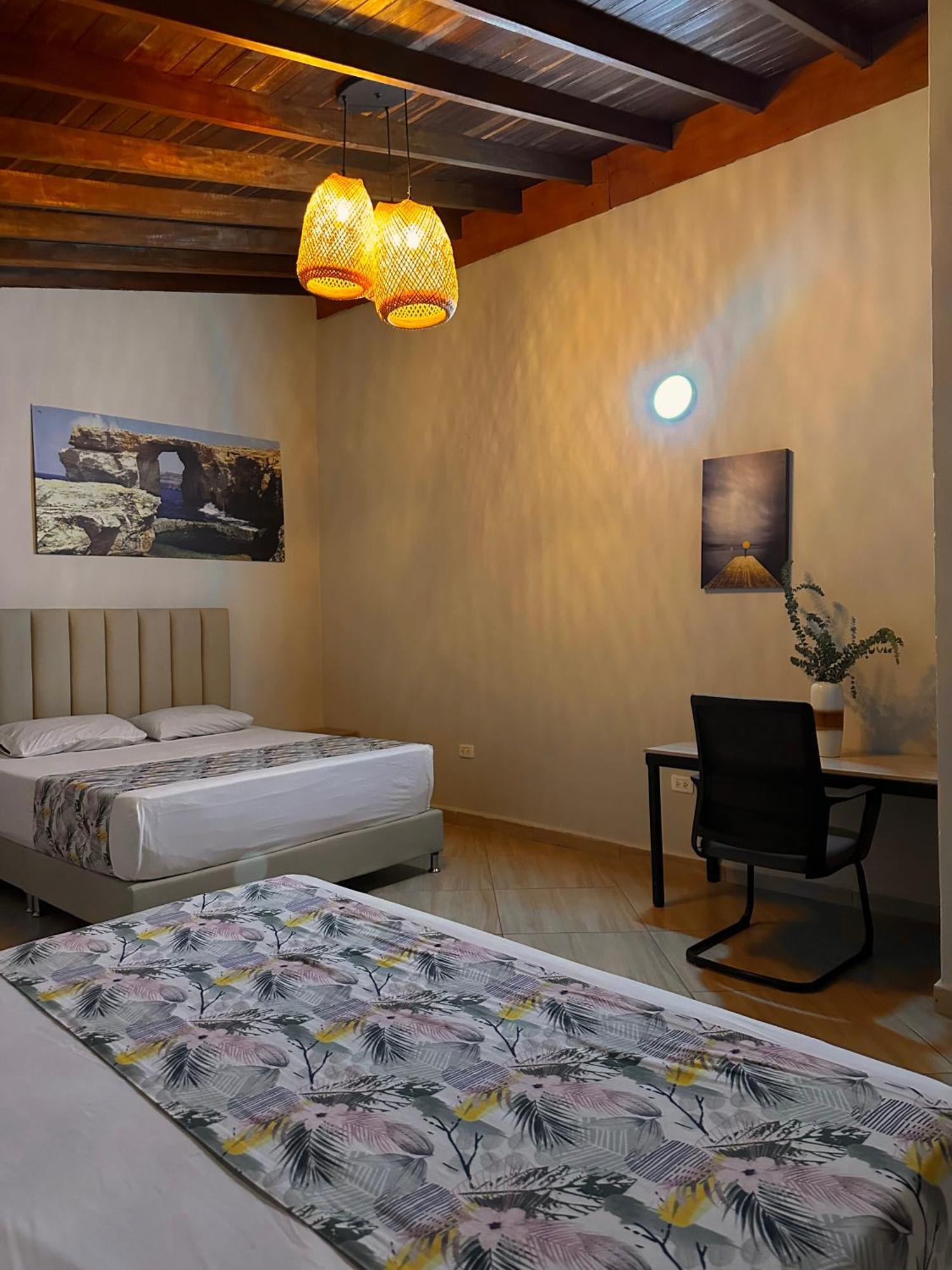 Hotel Bali At Poblado 麦德林 外观 照片