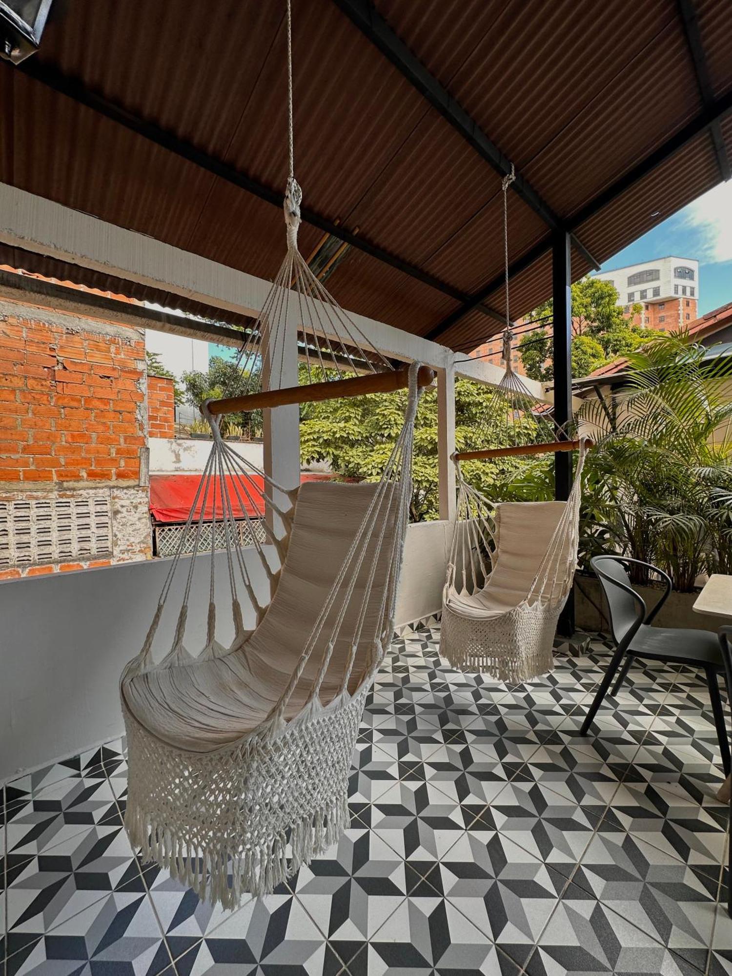 Hotel Bali At Poblado 麦德林 外观 照片