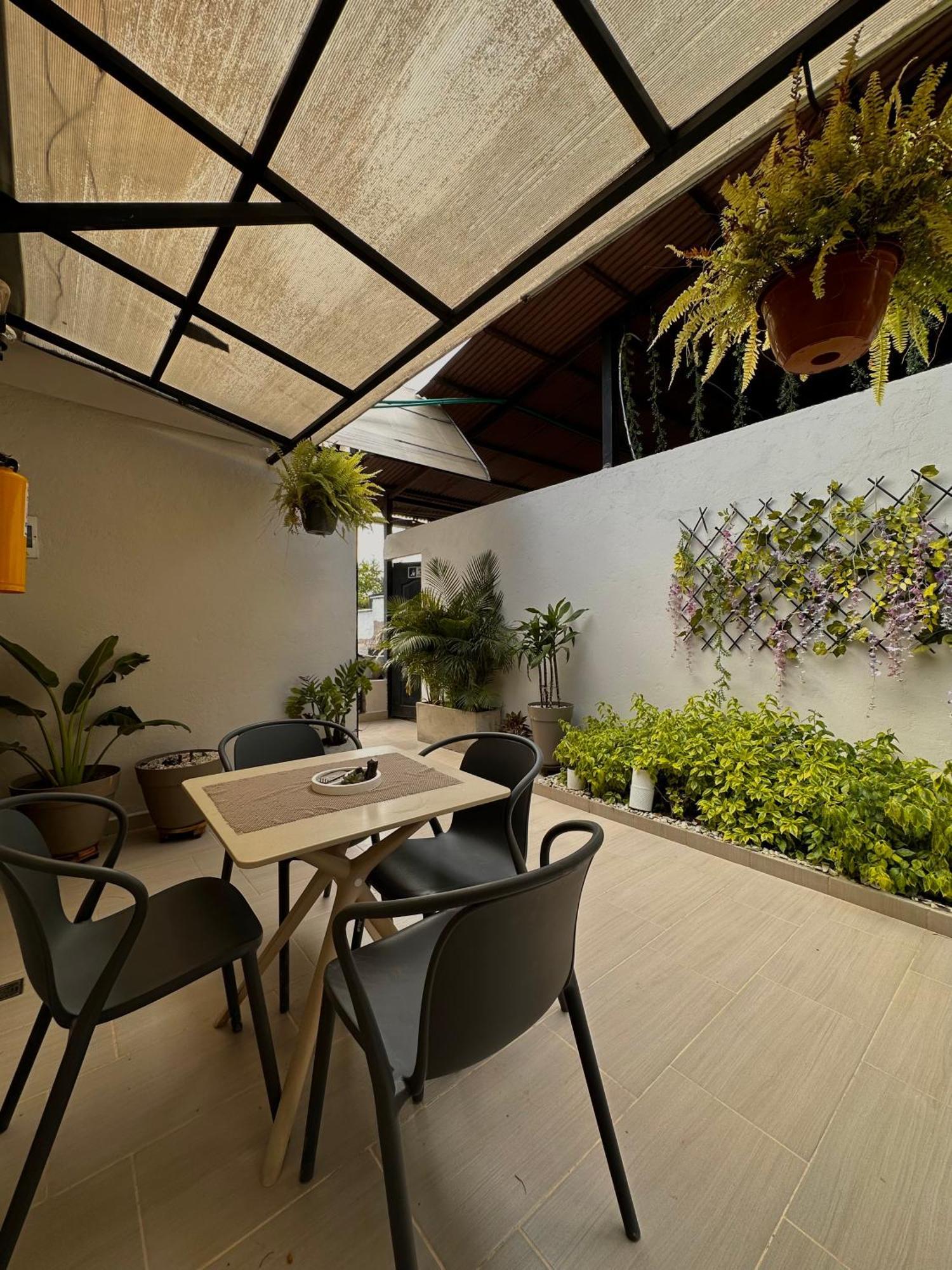Hotel Bali At Poblado 麦德林 外观 照片
