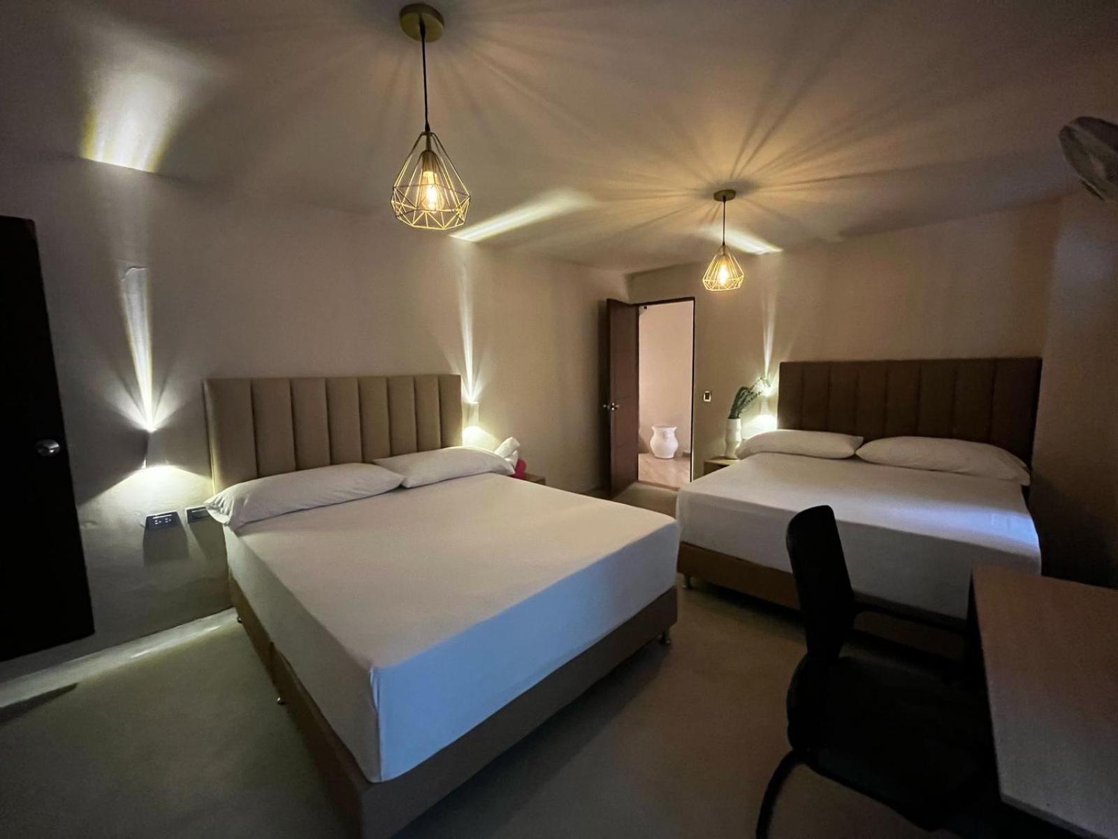 Hotel Bali At Poblado 麦德林 外观 照片