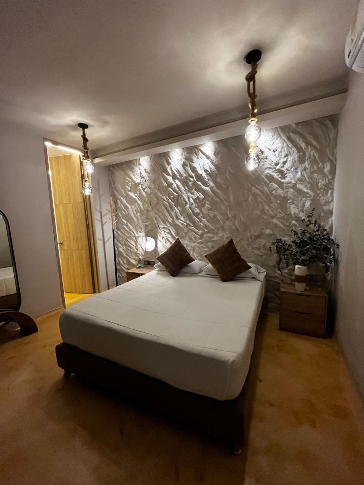 Hotel Bali At Poblado 麦德林 外观 照片